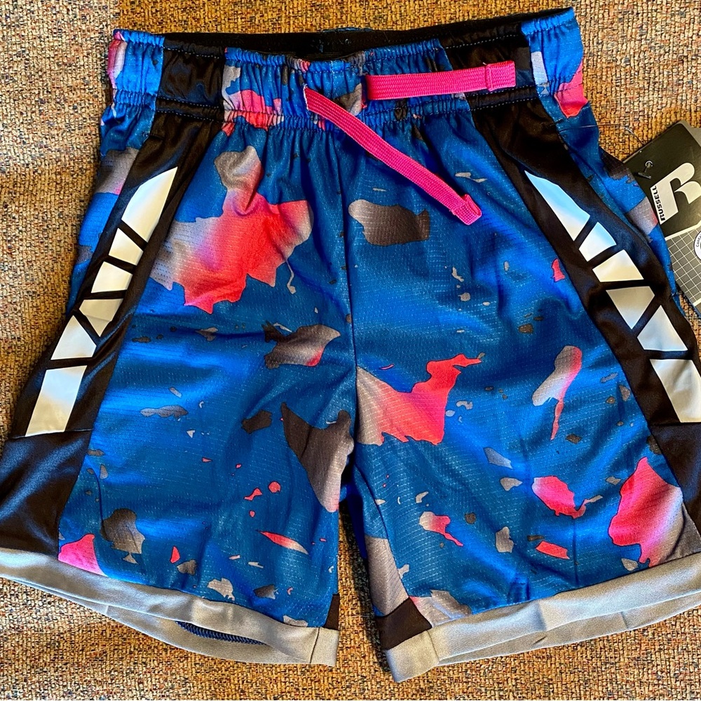 NEW Boys Russell Printed shorts, size 6/7 & 8 available